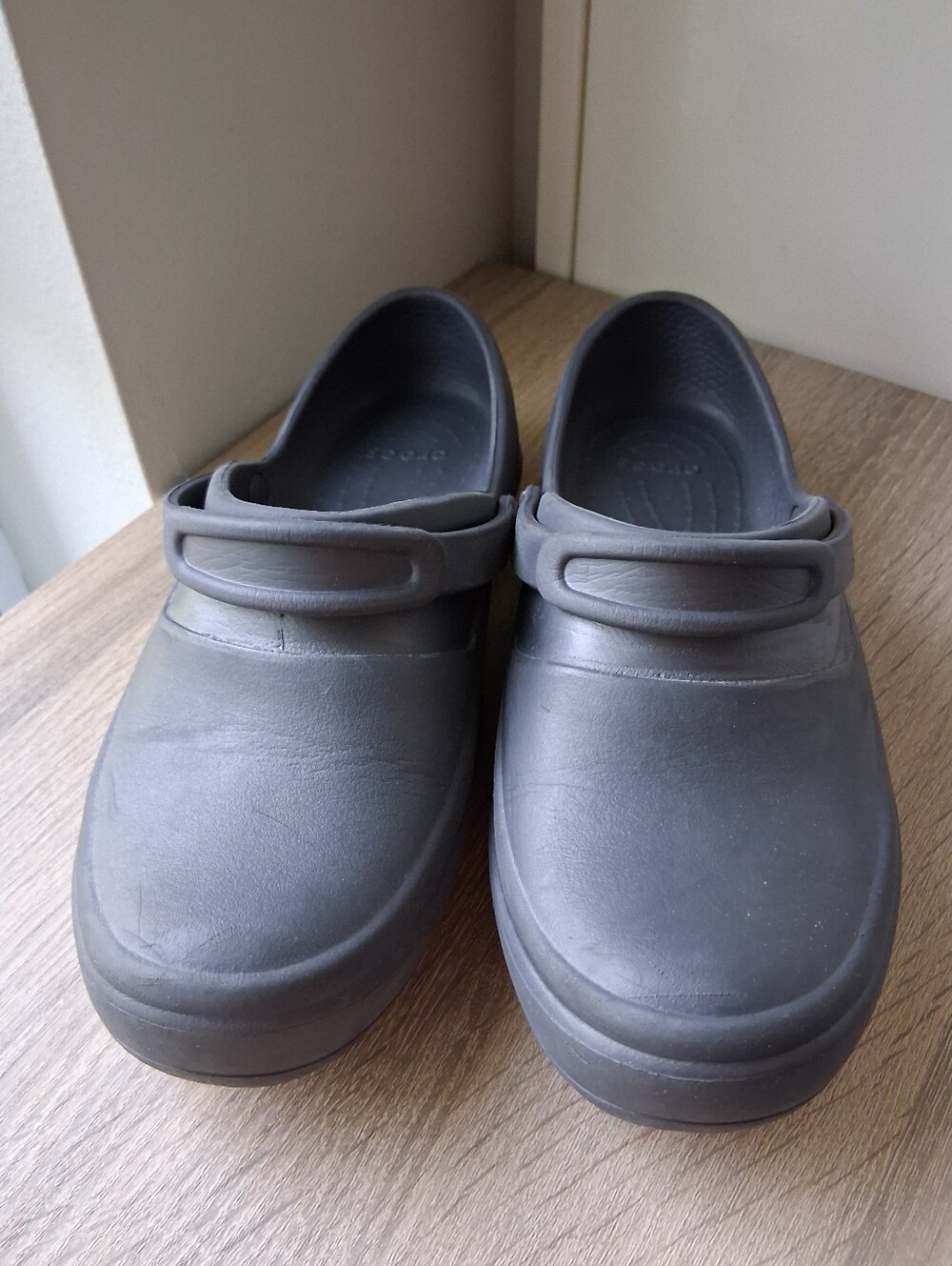 🌷 CROCS Mercy Work Clogs